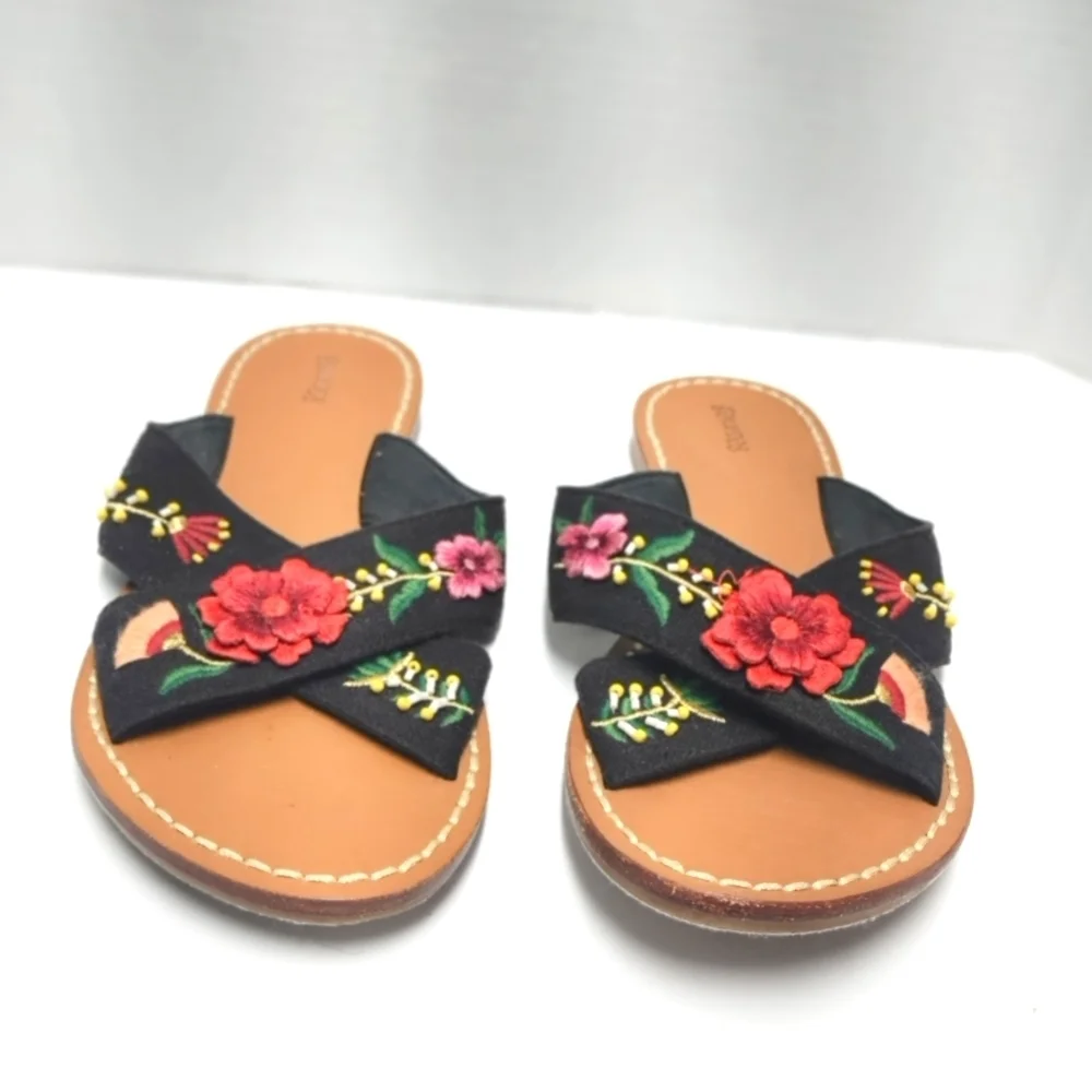 Soludos Black Embroidered Slide Sandals | Floral Flat Sandals | Women’s